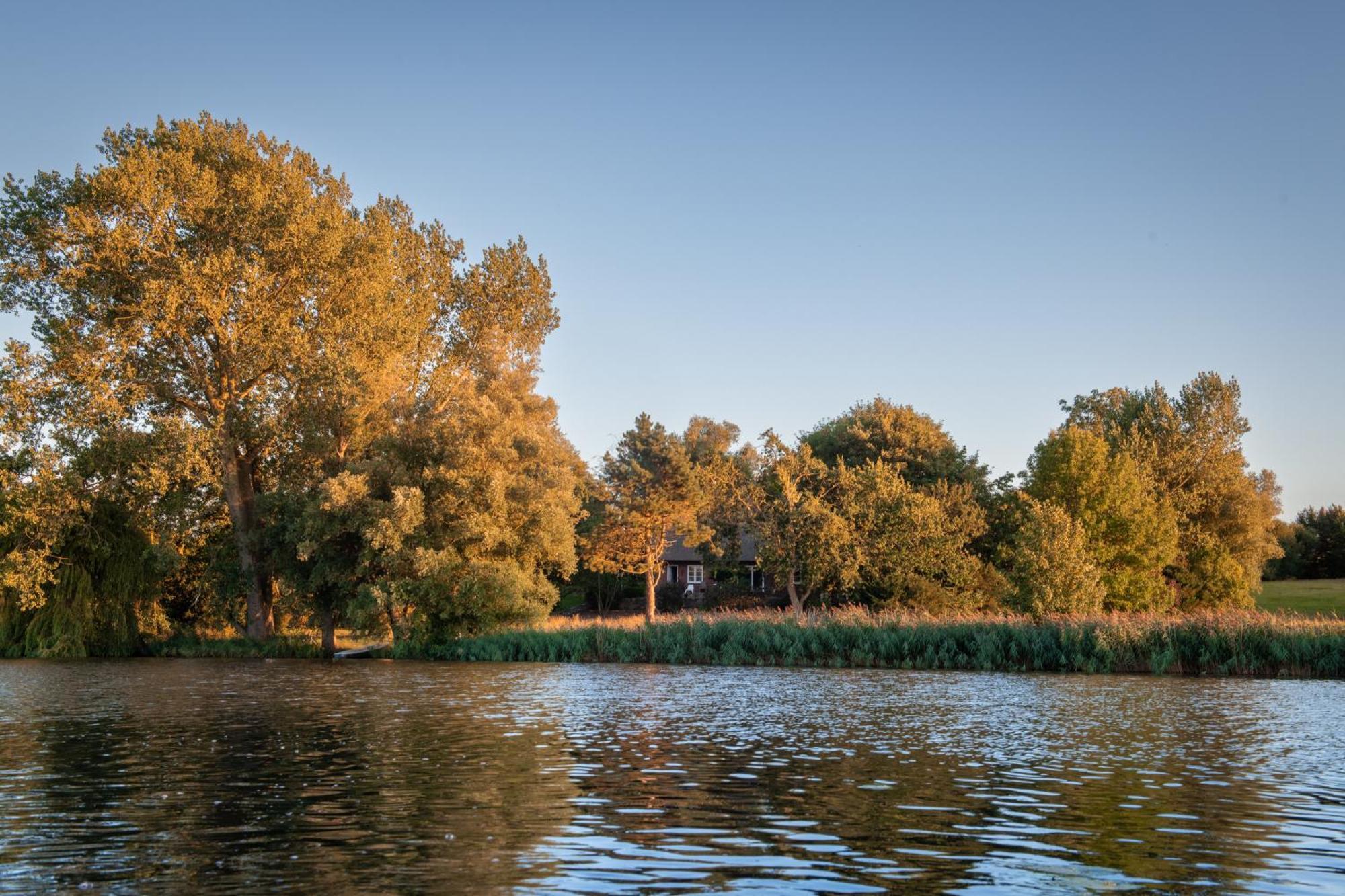 Reetdachhaus Eiderblick Villa Breiholz Eksteriør bilde